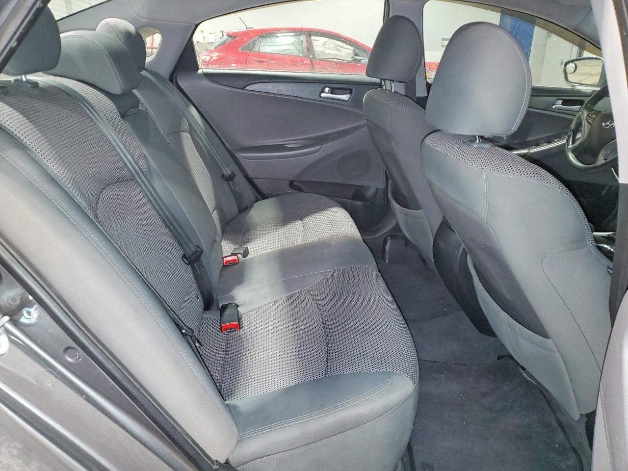 2011 HYUNDAI SONATA GLS photo 10