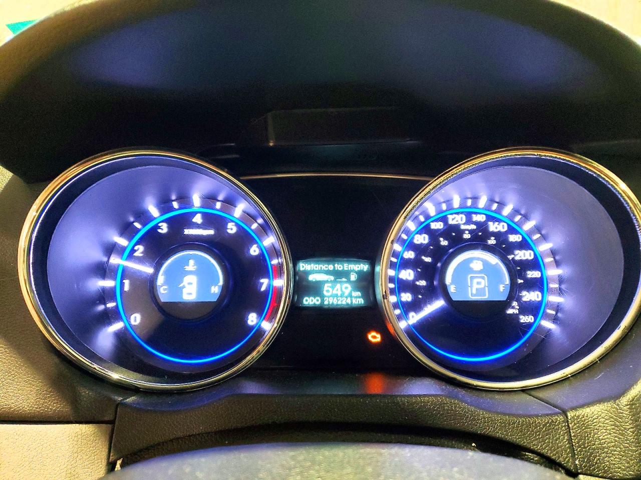 2011 HYUNDAI SONATA GLS photo 9