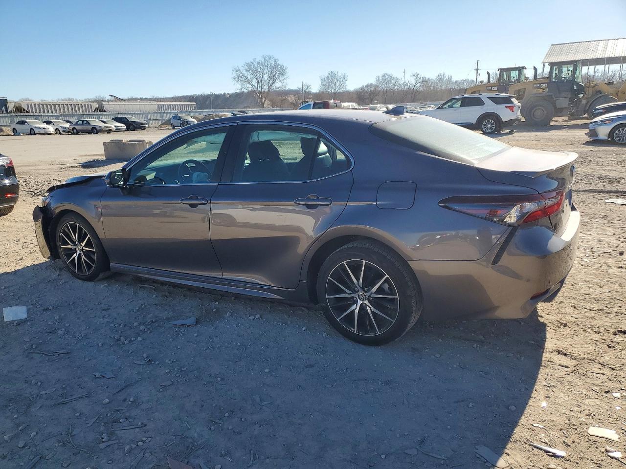 2023 TOYOTA CAMRY SE NIGHT SHADE photo 2