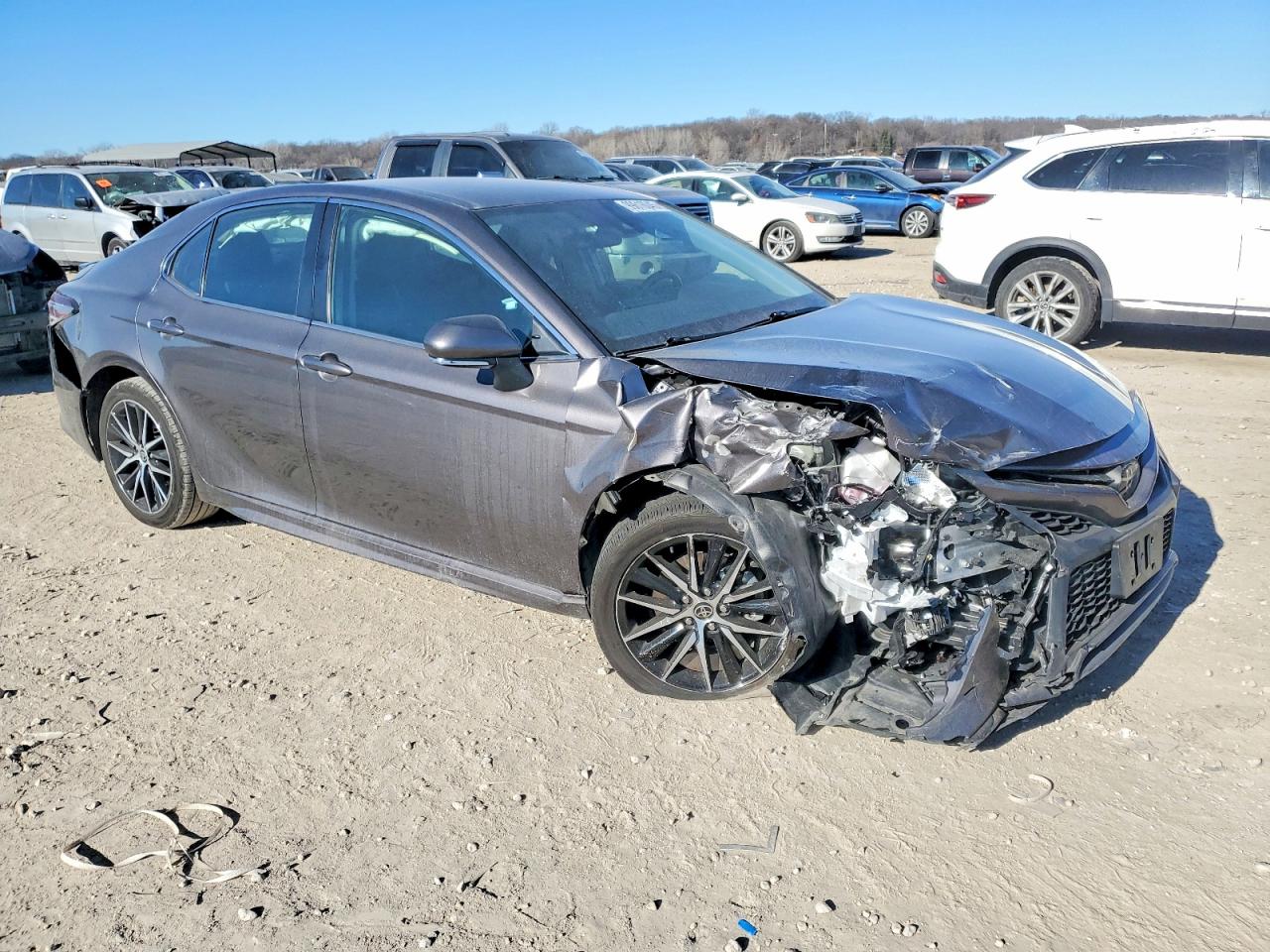2023 TOYOTA CAMRY SE NIGHT SHADE photo 4