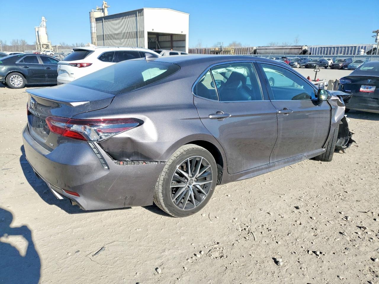 2023 TOYOTA CAMRY SE NIGHT SHADE photo 3