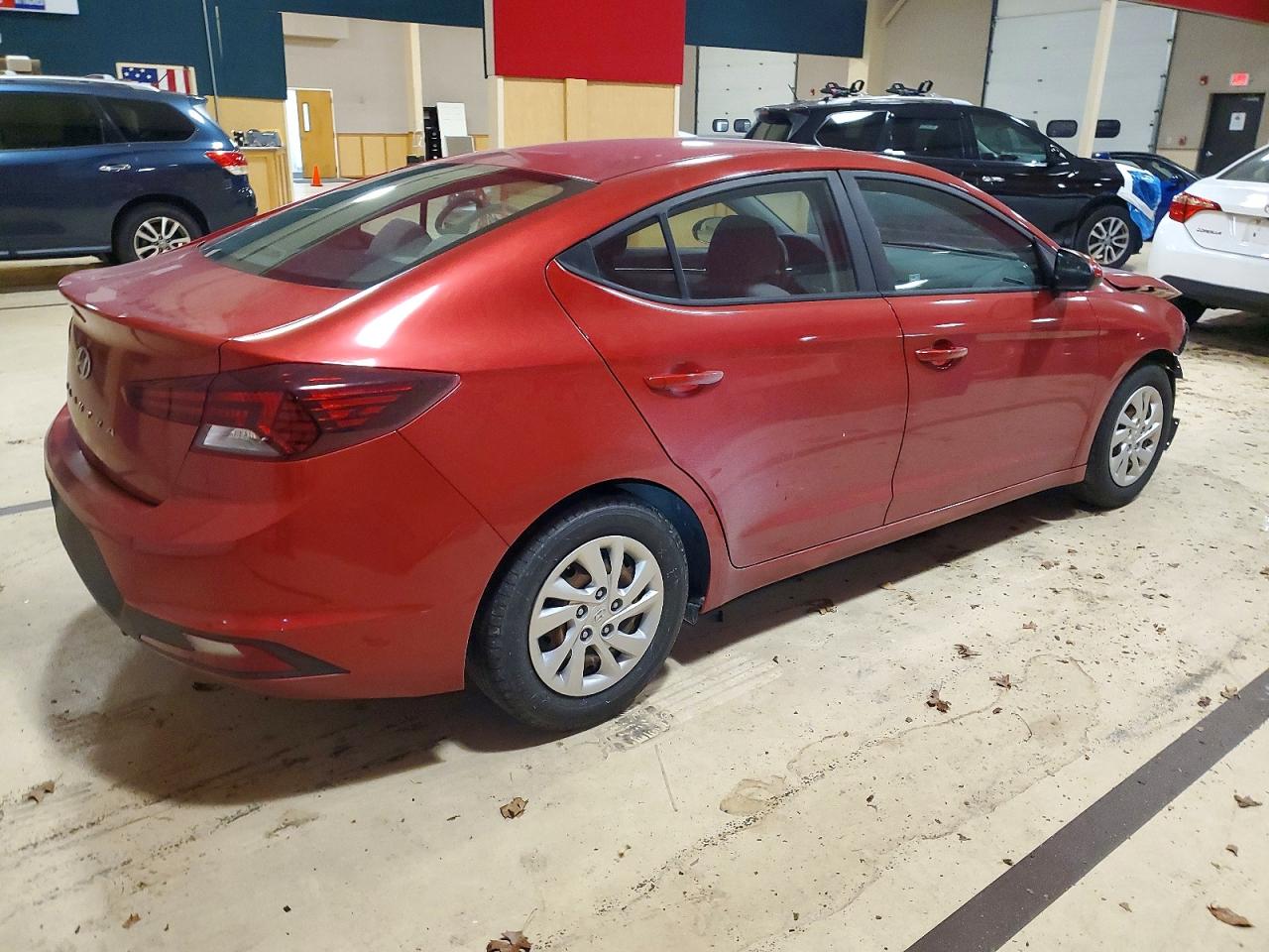 2019 HYUNDAI ELANTRA SE photo 3