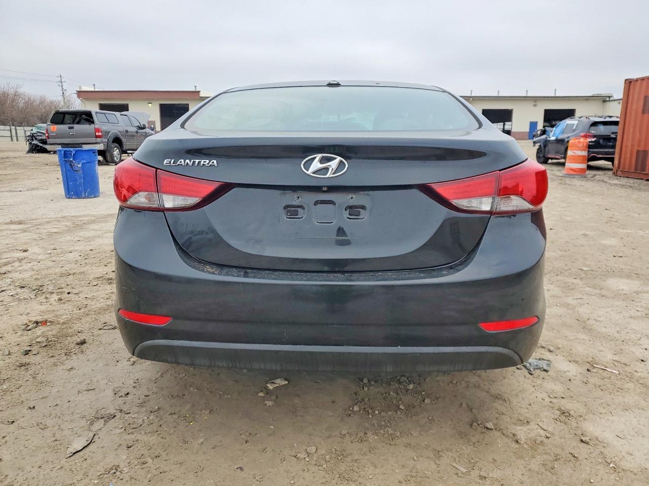 2014 HYUNDAI ELANTRA SE photo 6