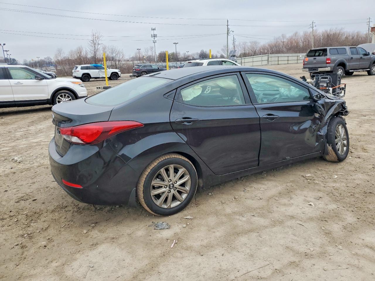 2014 HYUNDAI ELANTRA SE photo 3