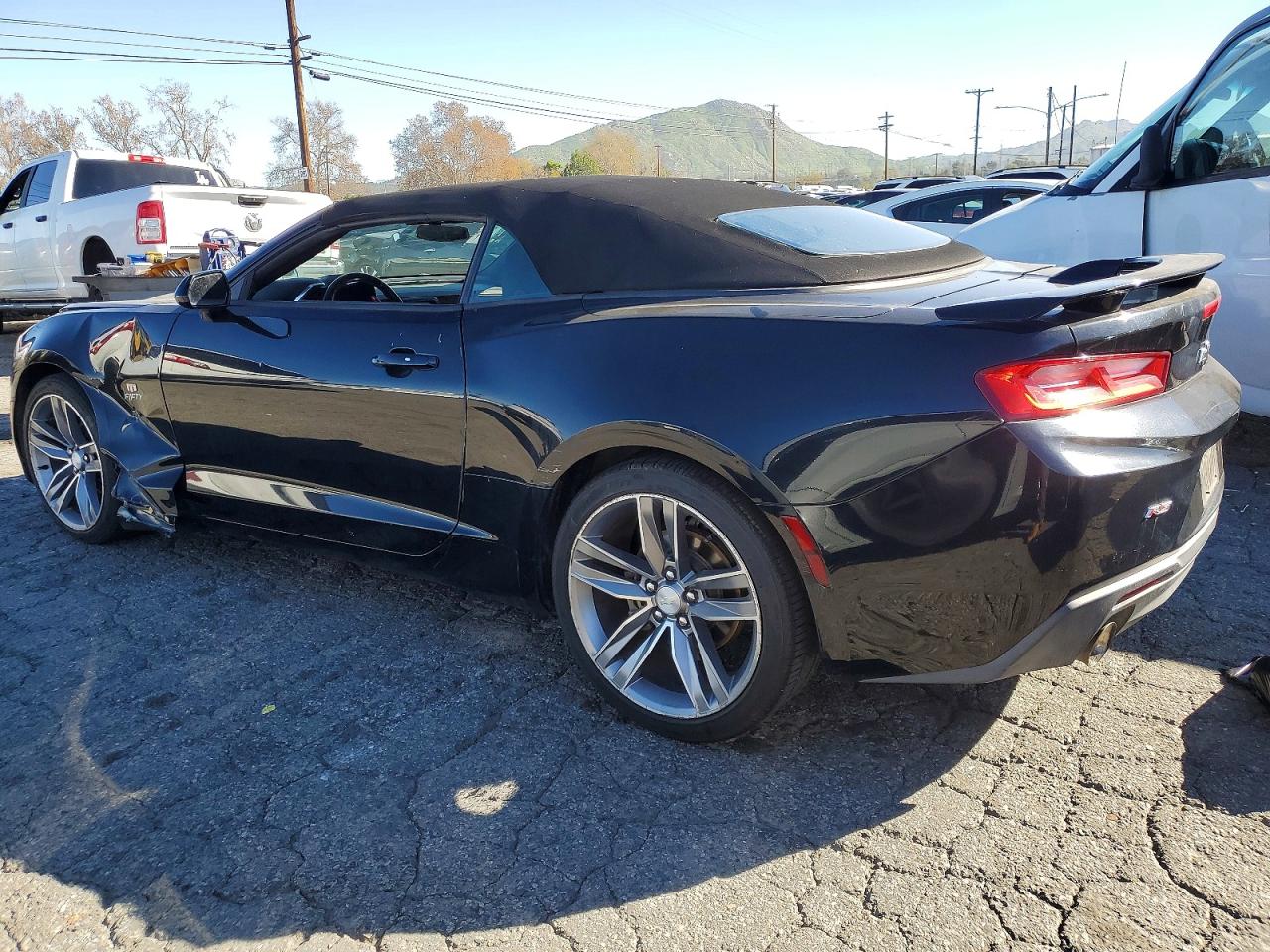 2017 CHEVROLET CAMARO LT photo 2