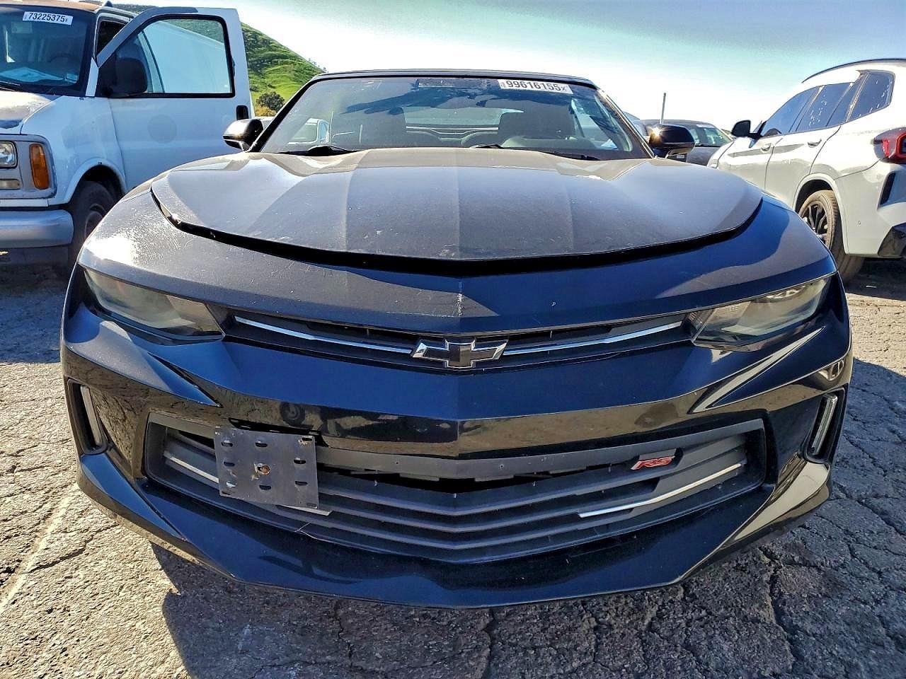 2017 CHEVROLET CAMARO LT photo 5