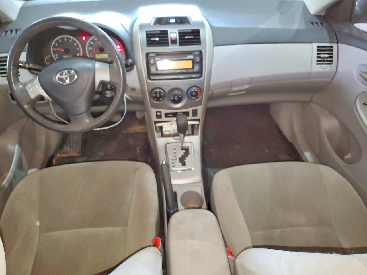 2012 TOYOTA COROLLA BASE photo 8