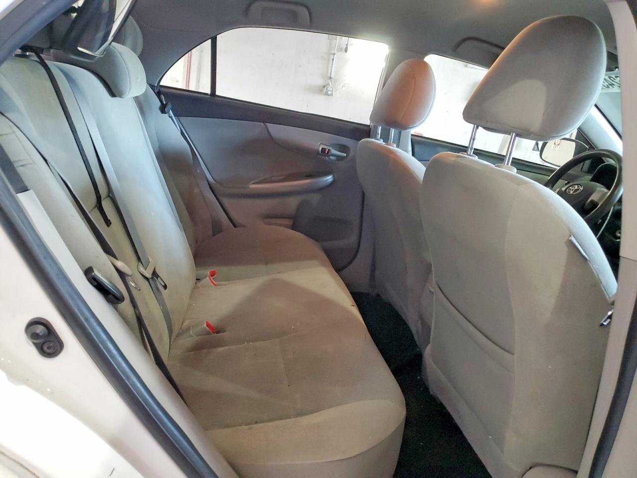 2012 TOYOTA COROLLA BASE photo 10