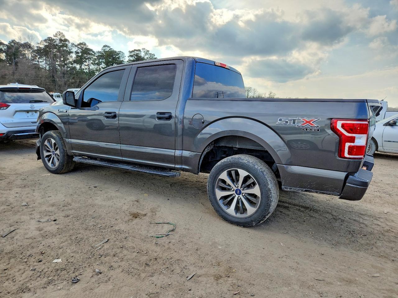 2019 FORD F150 SUPERCREW photo 2