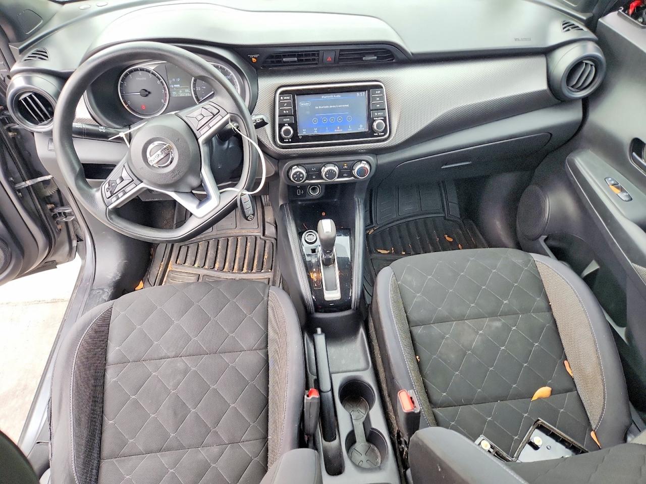 2019 NISSAN KICKS S photo 8