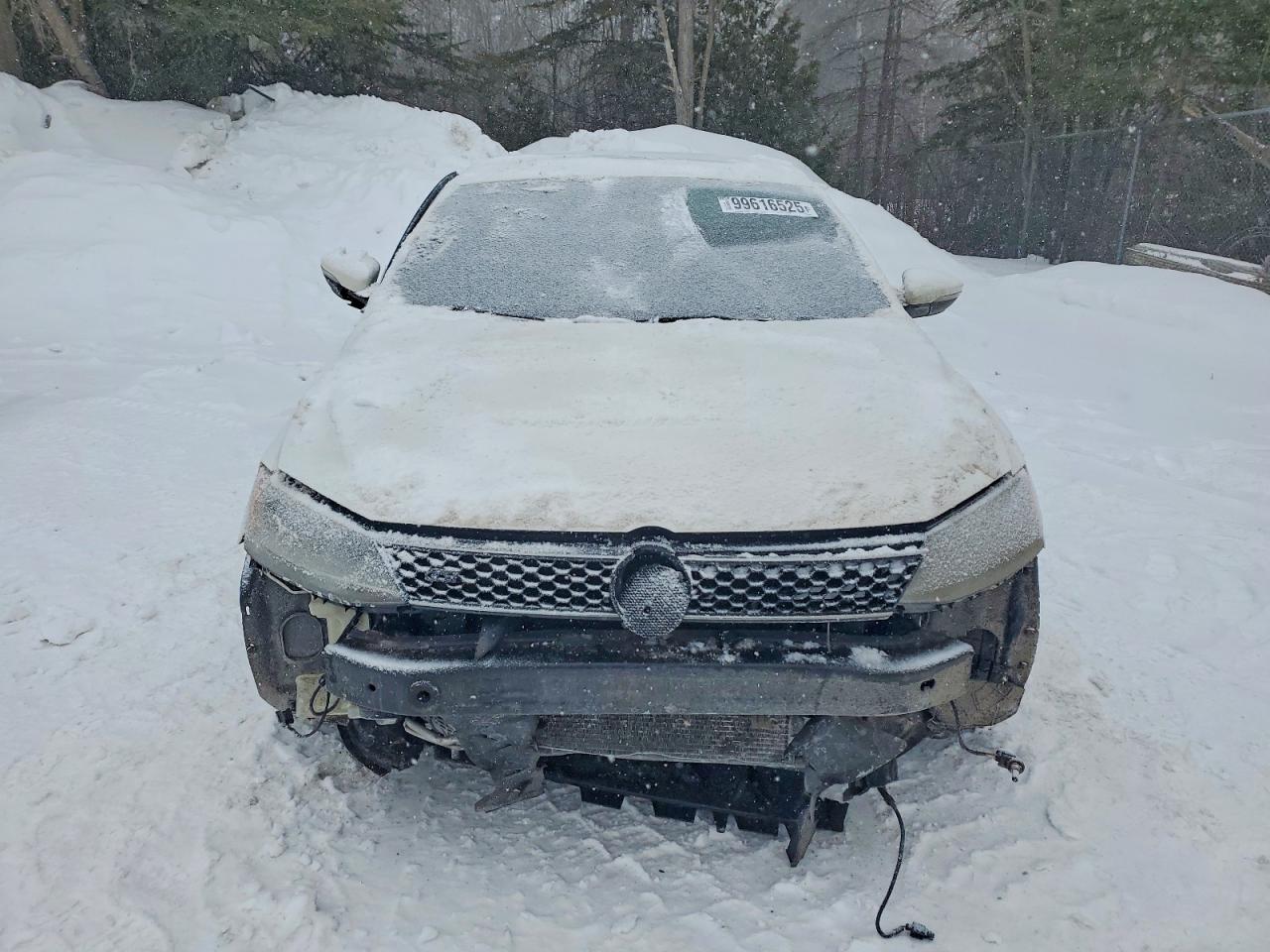 2012 VOLKSWAGEN JETTA GLI photo 5
