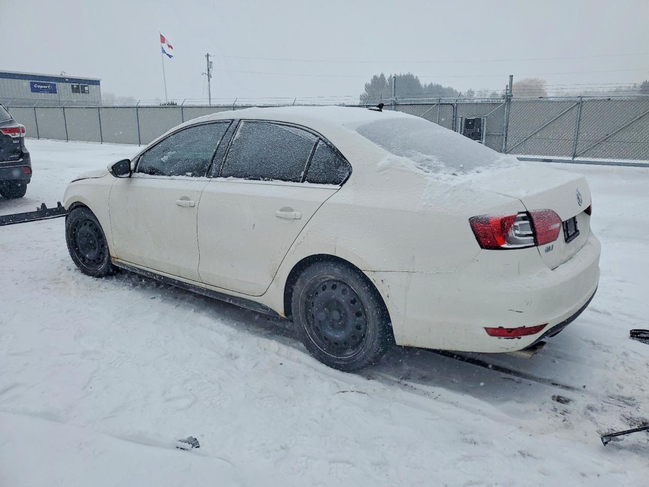2012 VOLKSWAGEN JETTA GLI photo 2