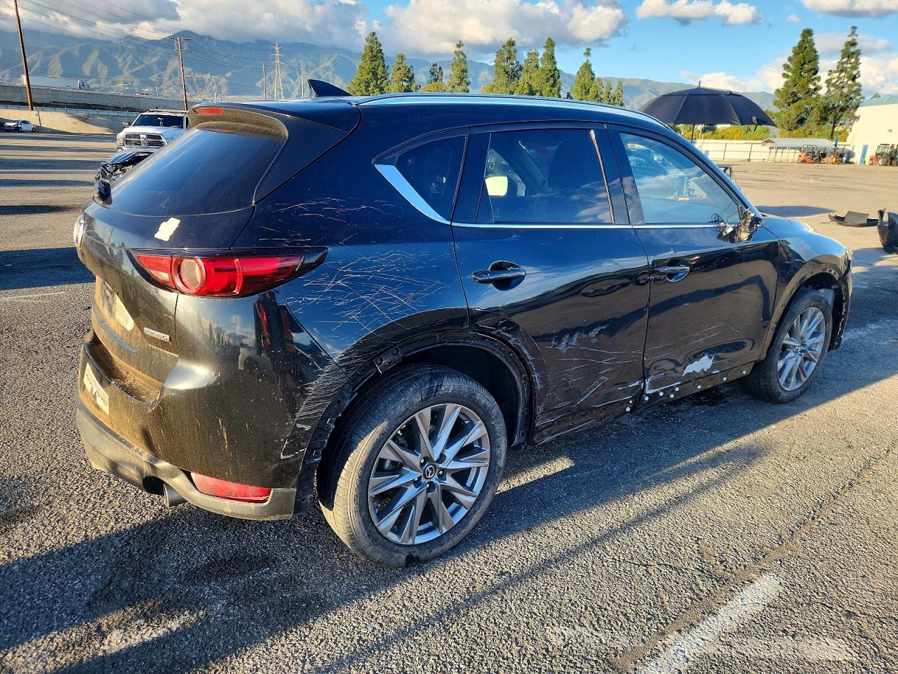 2020 MAZDA CX-5 GRAND TOURING photo 3
