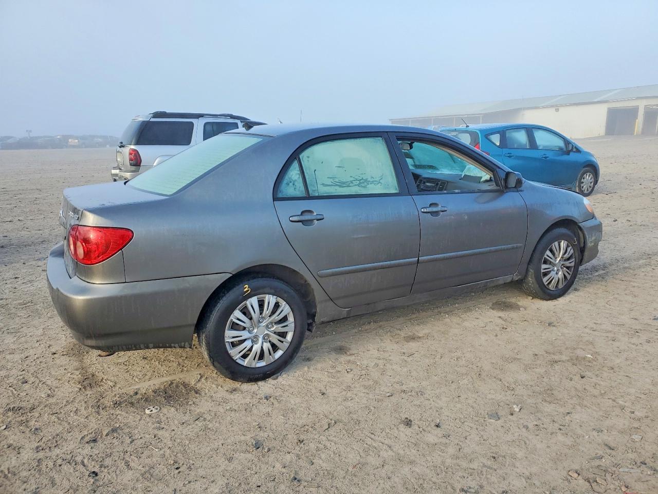 2006 TOYOTA COROLLA CE photo 3