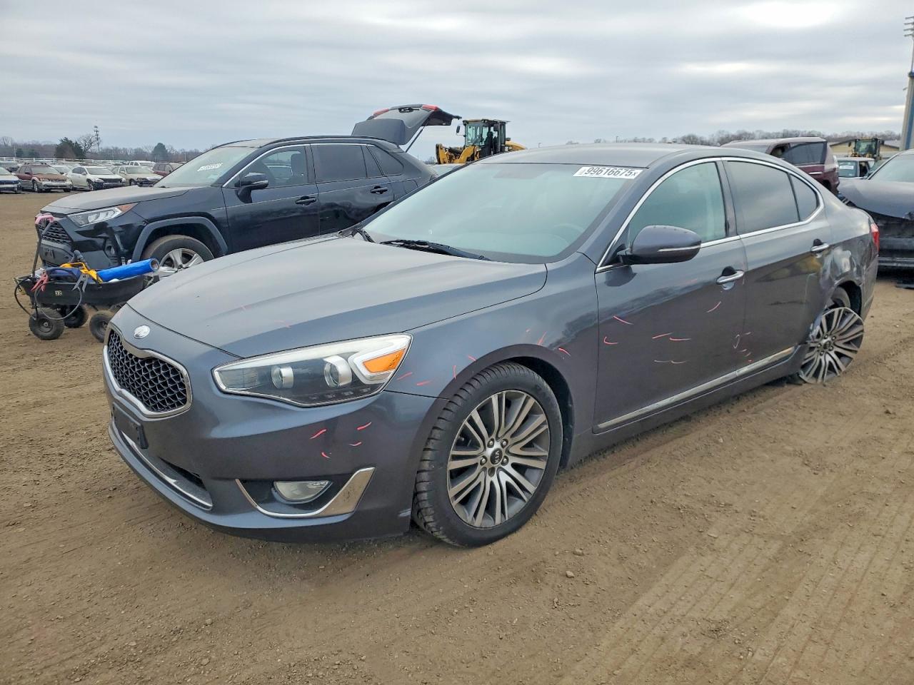 2014 KIA CADENZA