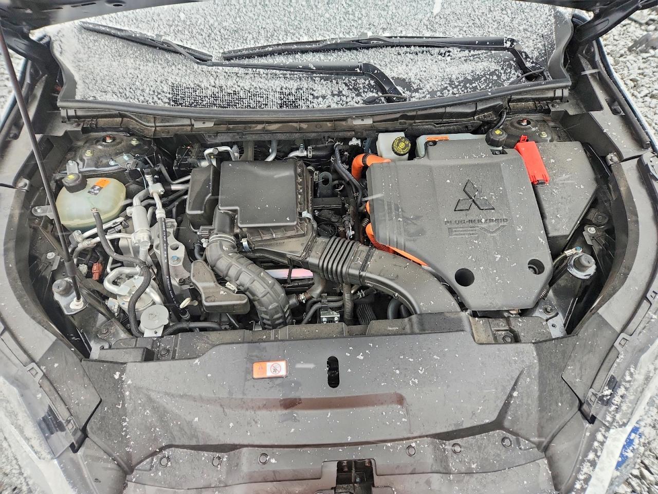2025 MITSUBISHI OUTLANDER SEL photo 12