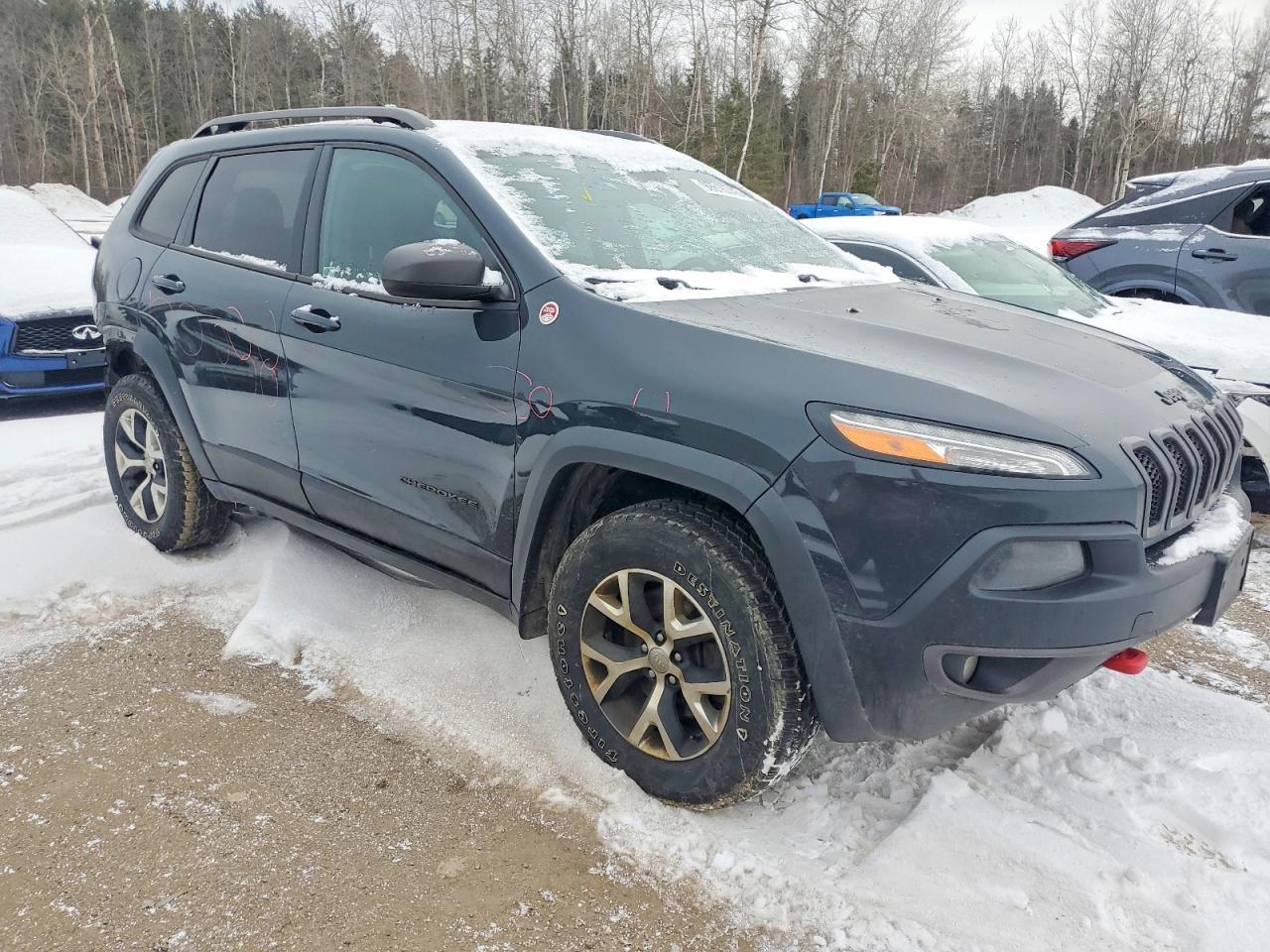 2016 JEEP CHEROKEE TRAILHAWK photo 4