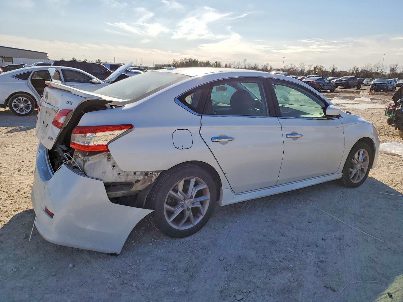 2013 NISSAN SENTRA S photo 3
