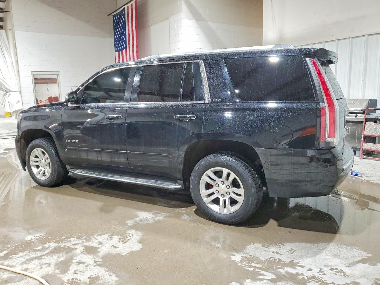 2015 CHEVROLET TAHOE K1500 LTZ photo 2