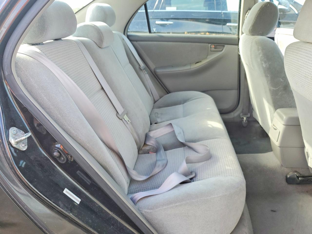 2007 TOYOTA COROLLA CE photo 10