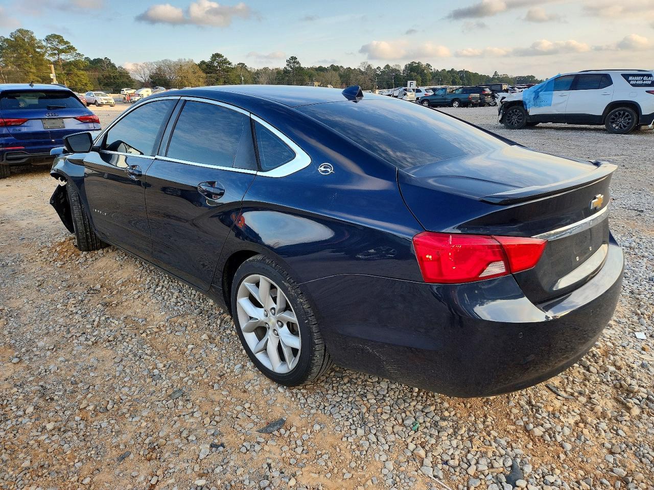 2014 CHEVROLET IMPALA LT photo 2