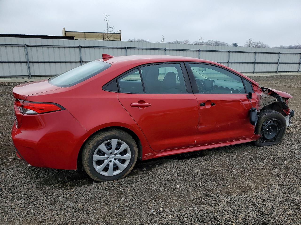2020 TOYOTA COROLLA LE photo 3