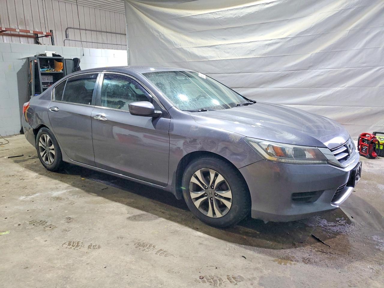 2015 HONDA ACCORD LX photo 4
