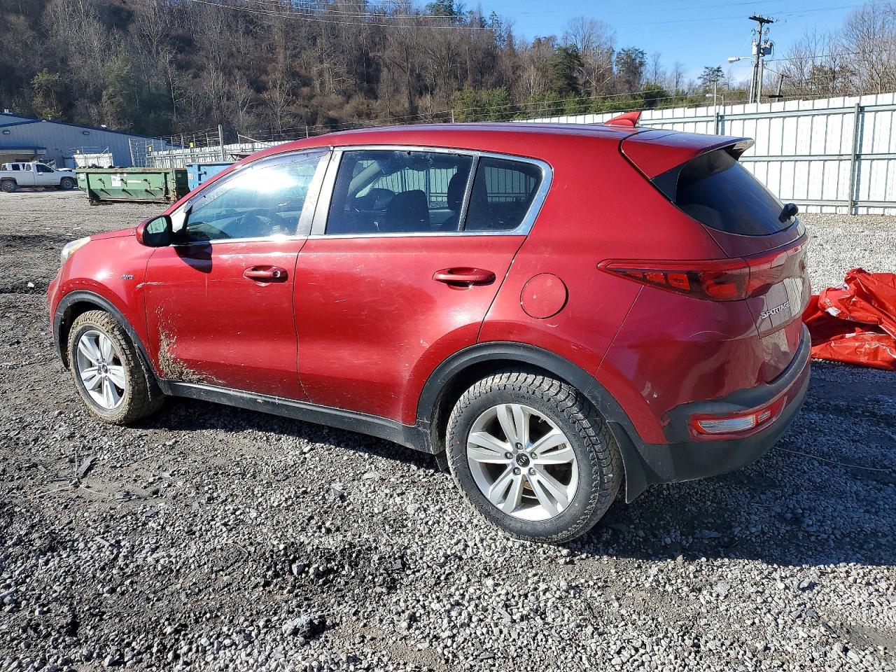 2017 KIA SPORTAGE LX photo 3