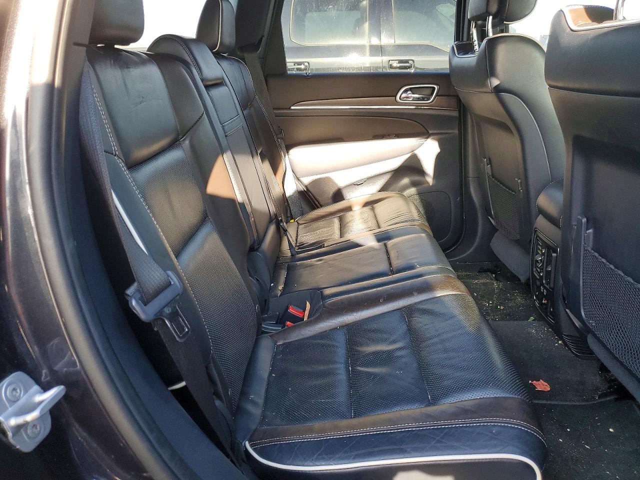 2014 JEEP GRAND CHEROKEE OVERLAND photo 10