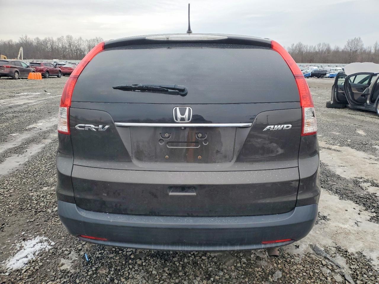 2014 HONDA CR-V LX photo 6