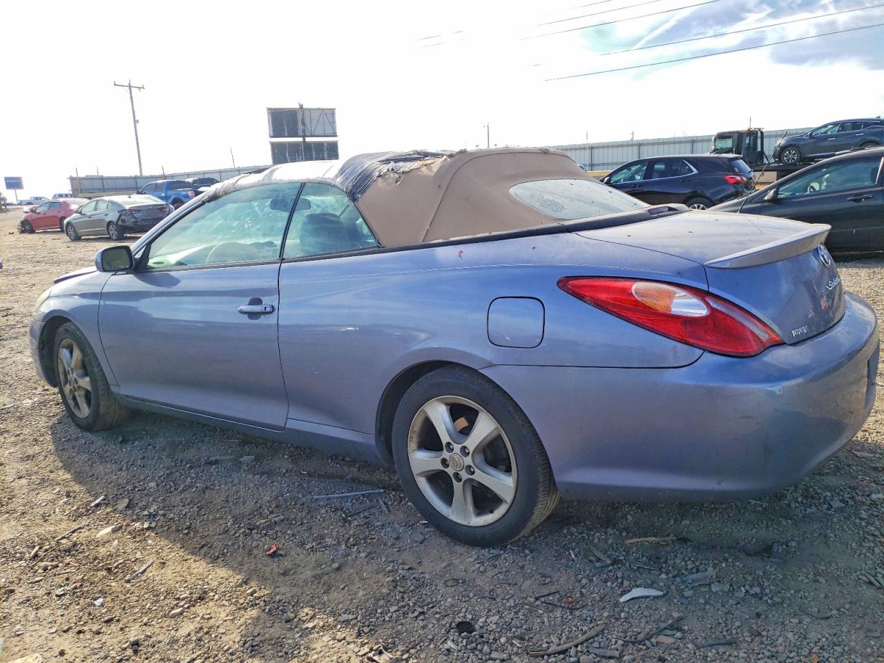 2006 TOYOTA CAMRY SOLARA SE photo 2
