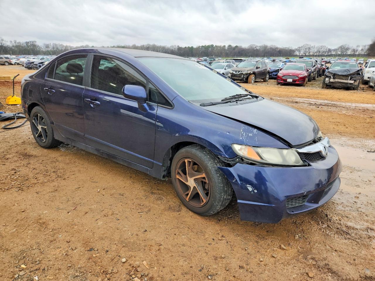 2010 HONDA CIVIC LX photo 4
