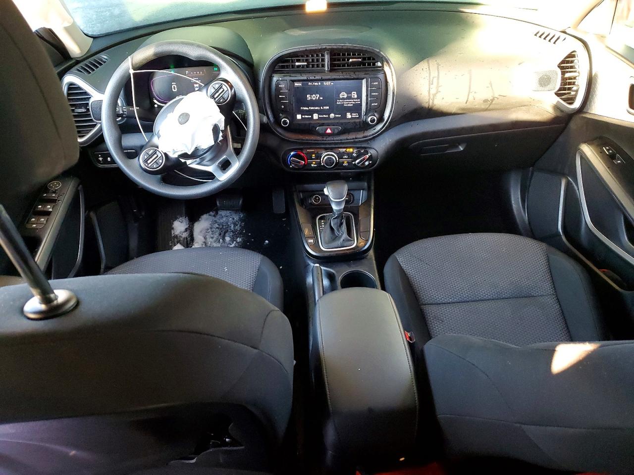 2024 KIA SOUL LX photo 8