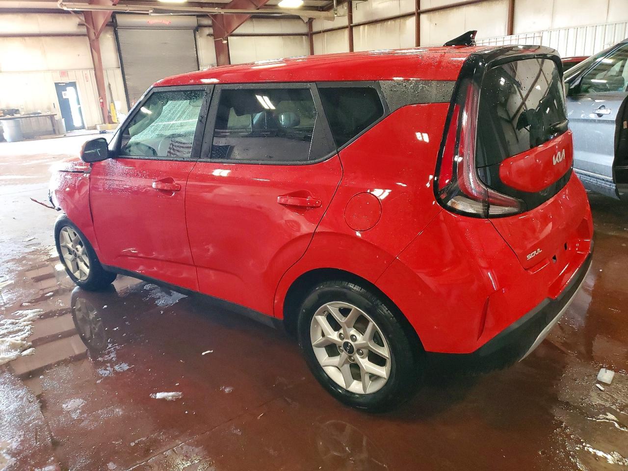 2024 KIA SOUL LX photo 2