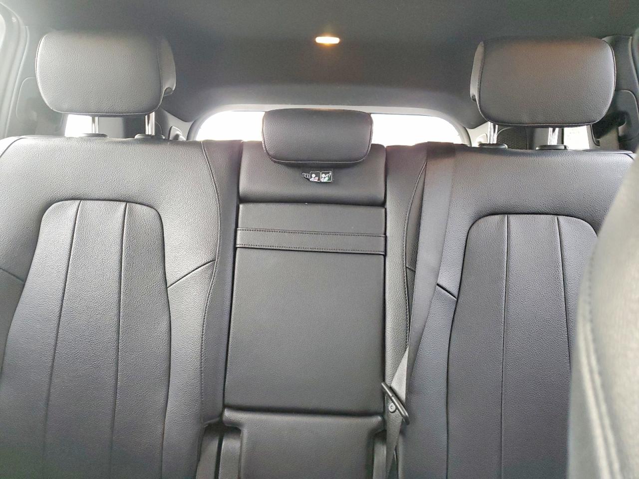 2020 MERCEDES-BENZ GLB 250 4MATIC photo 10