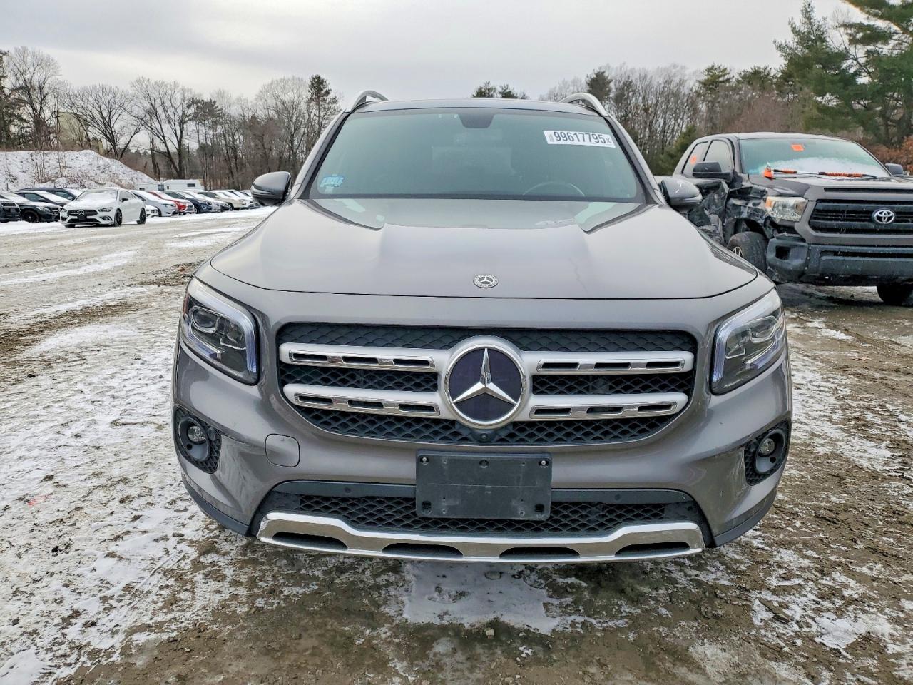 2020 MERCEDES-BENZ GLB 250 4MATIC photo 5