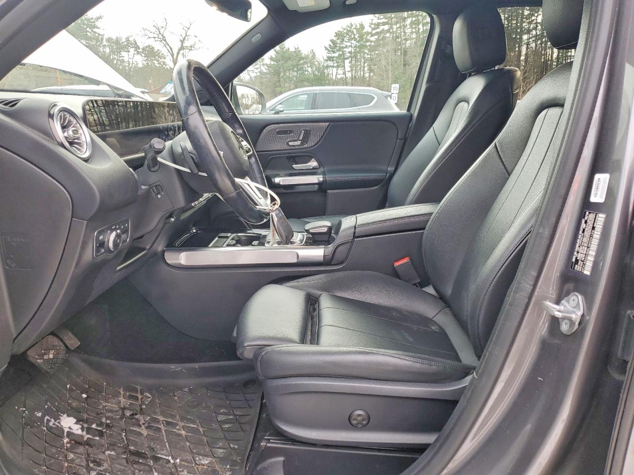 2020 MERCEDES-BENZ GLB 250 4MATIC photo 7
