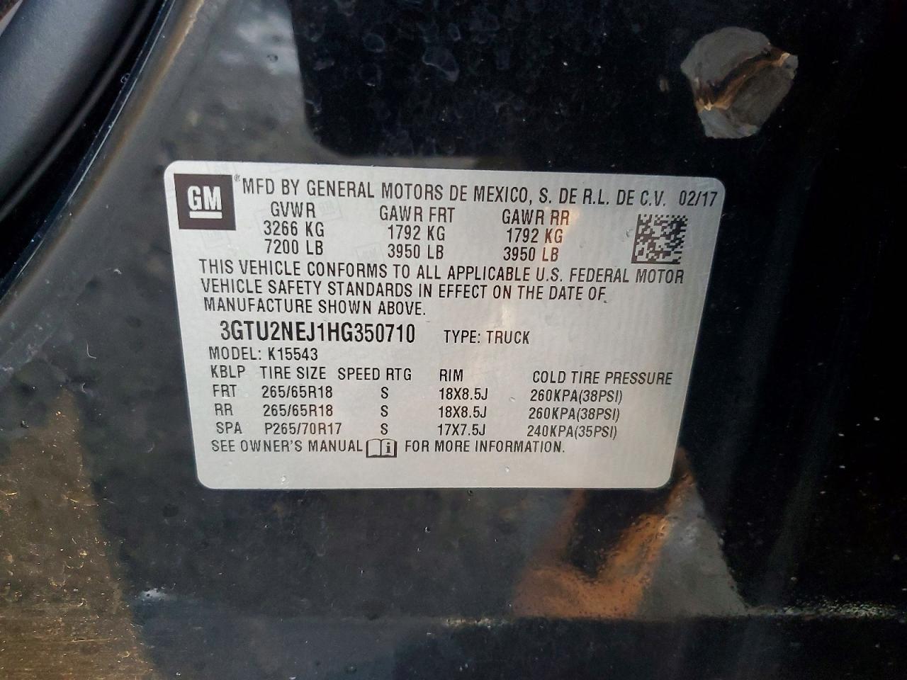 2017 GMC SIERRA K1500 SLT photo 12