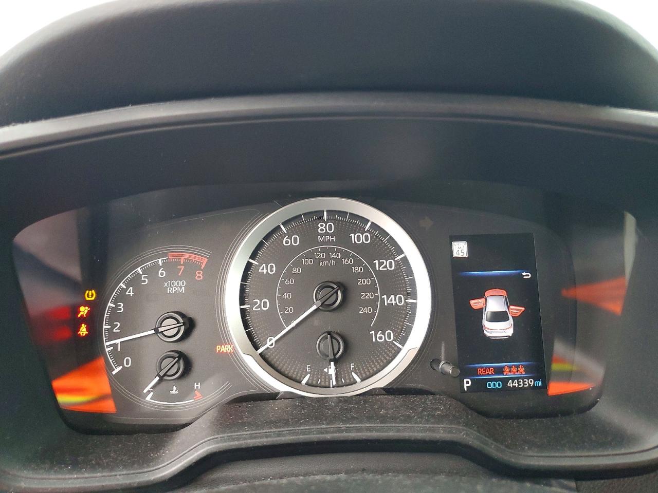 2021 TOYOTA COROLLA LE photo 9