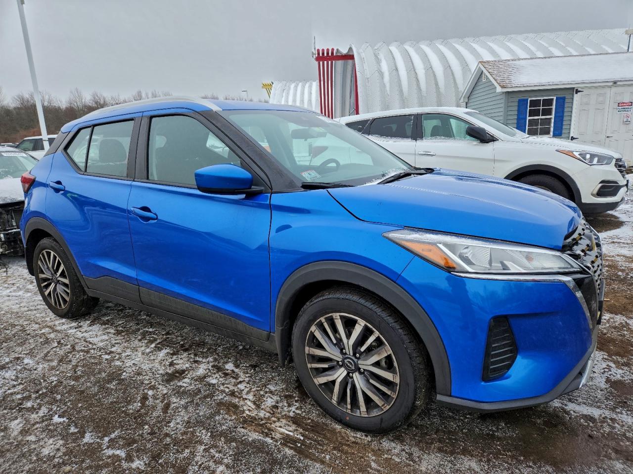 2023 NISSAN KICKS SV photo 4