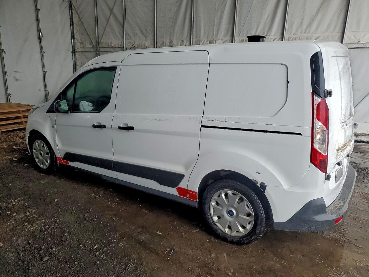 2015 FORD TRANSIT CONNECT XLT photo 2