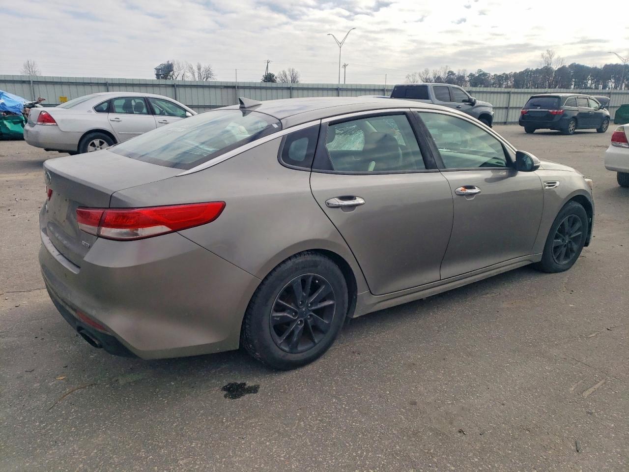 2016 KIA OPTIMA LX TURBO photo 3