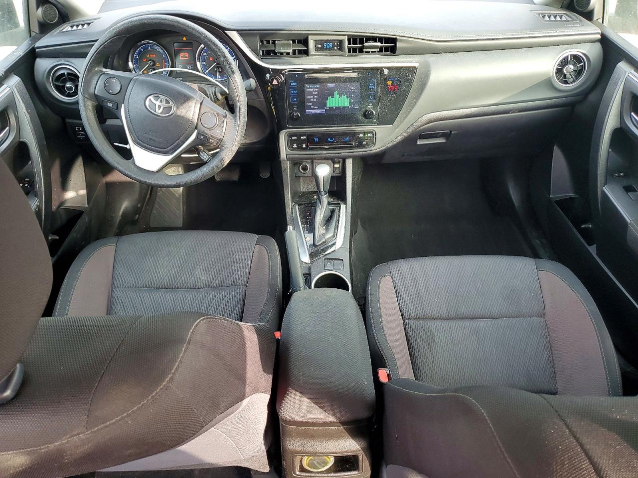 2019 TOYOTA COROLLA L photo 15