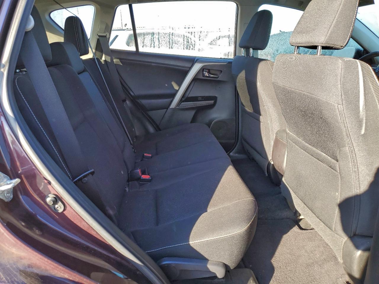2017 TOYOTA RAV4 XLE photo 11