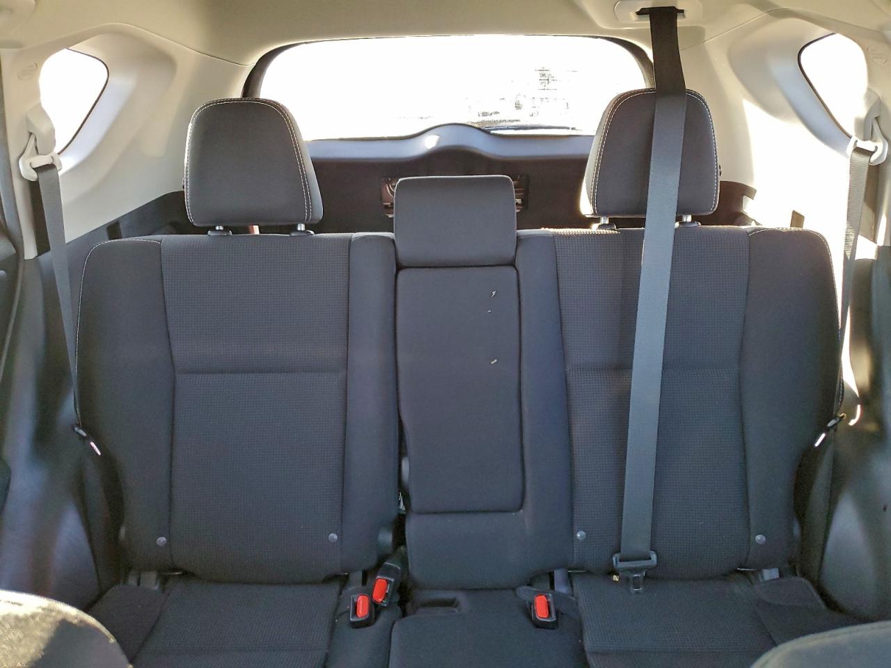 2017 TOYOTA RAV4 XLE photo 10