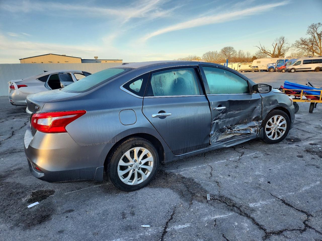 2018 NISSAN SENTRA S photo 3