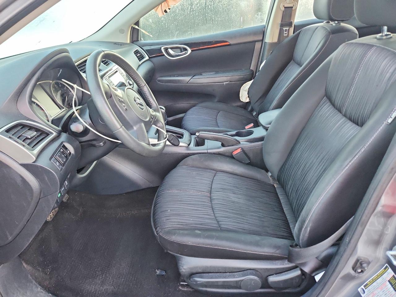 2018 NISSAN SENTRA S photo 7