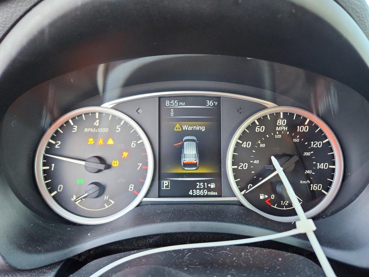 2018 NISSAN SENTRA S photo 9