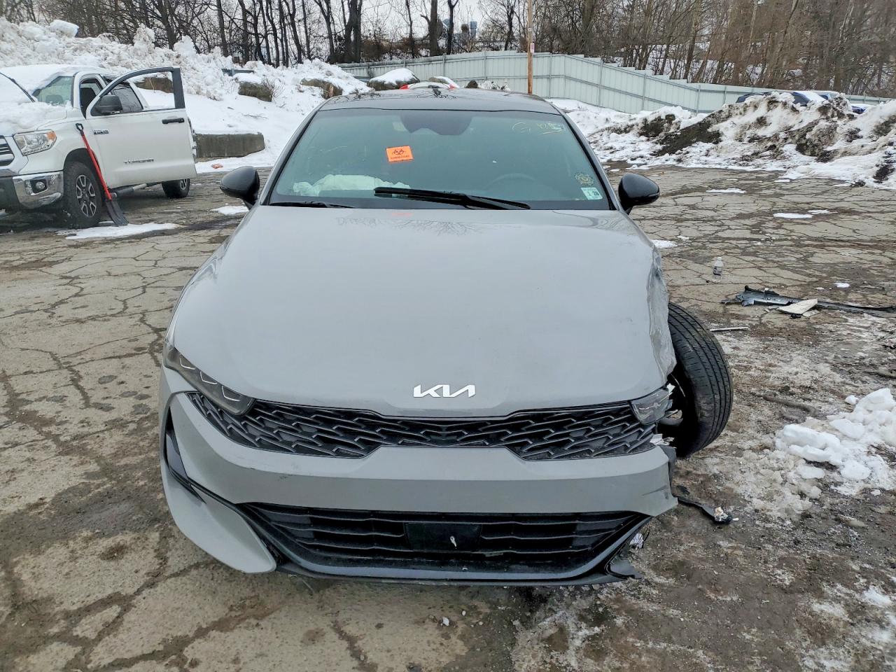 2023 KIA K5 GT LINE photo 5