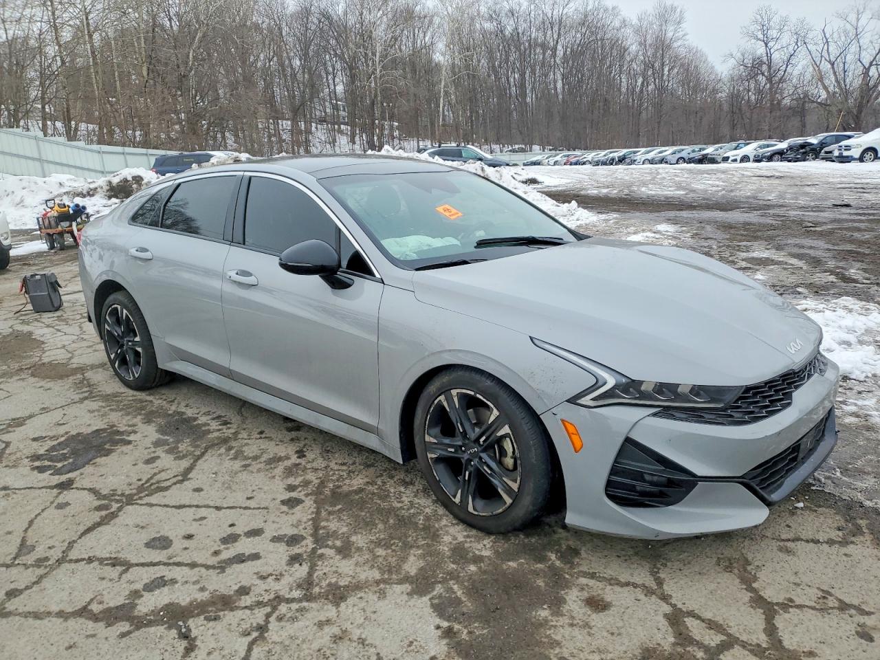 2023 KIA K5 GT LINE photo 4